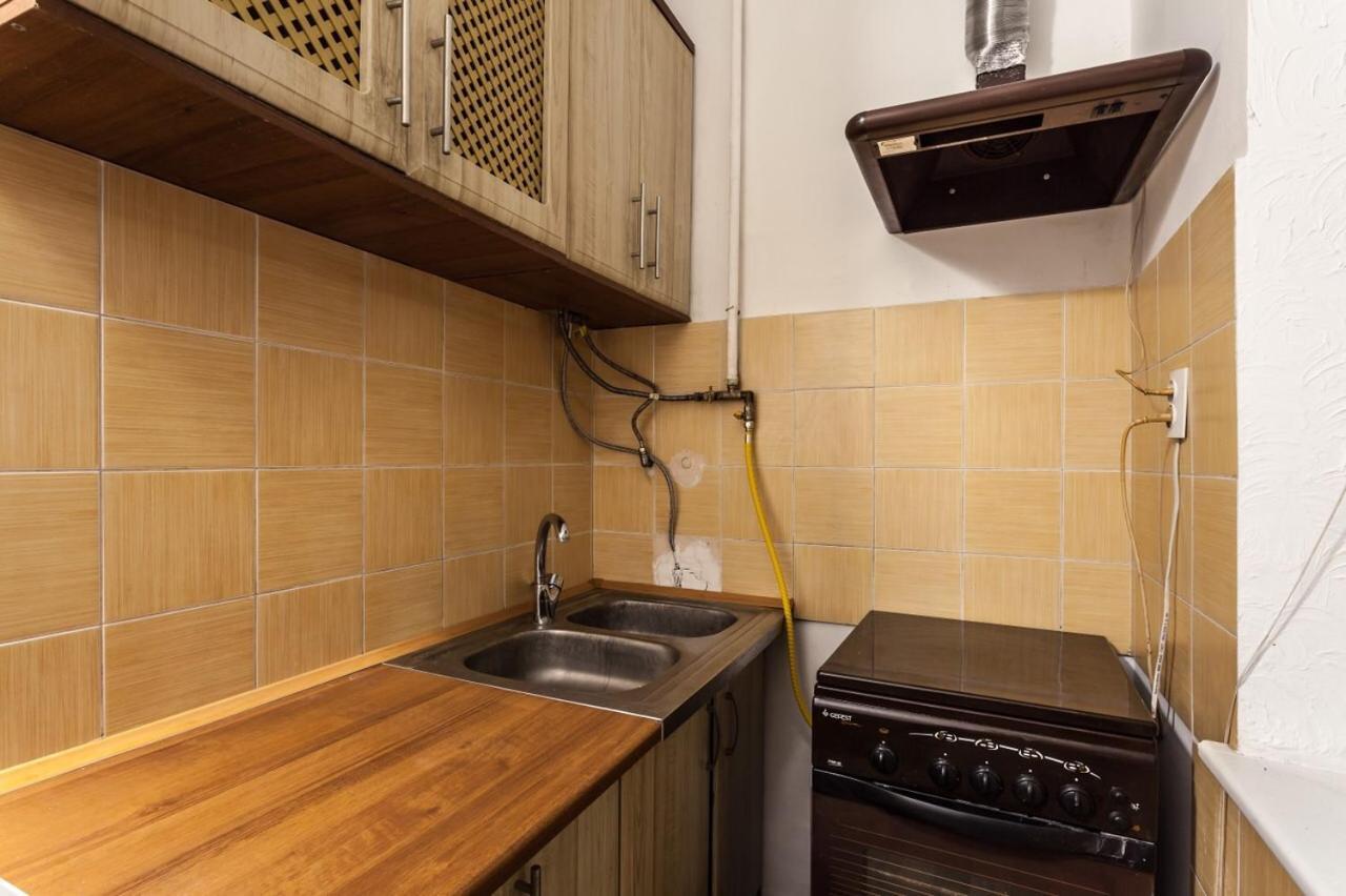 Apartment Near Circus Lviv Exterior photo